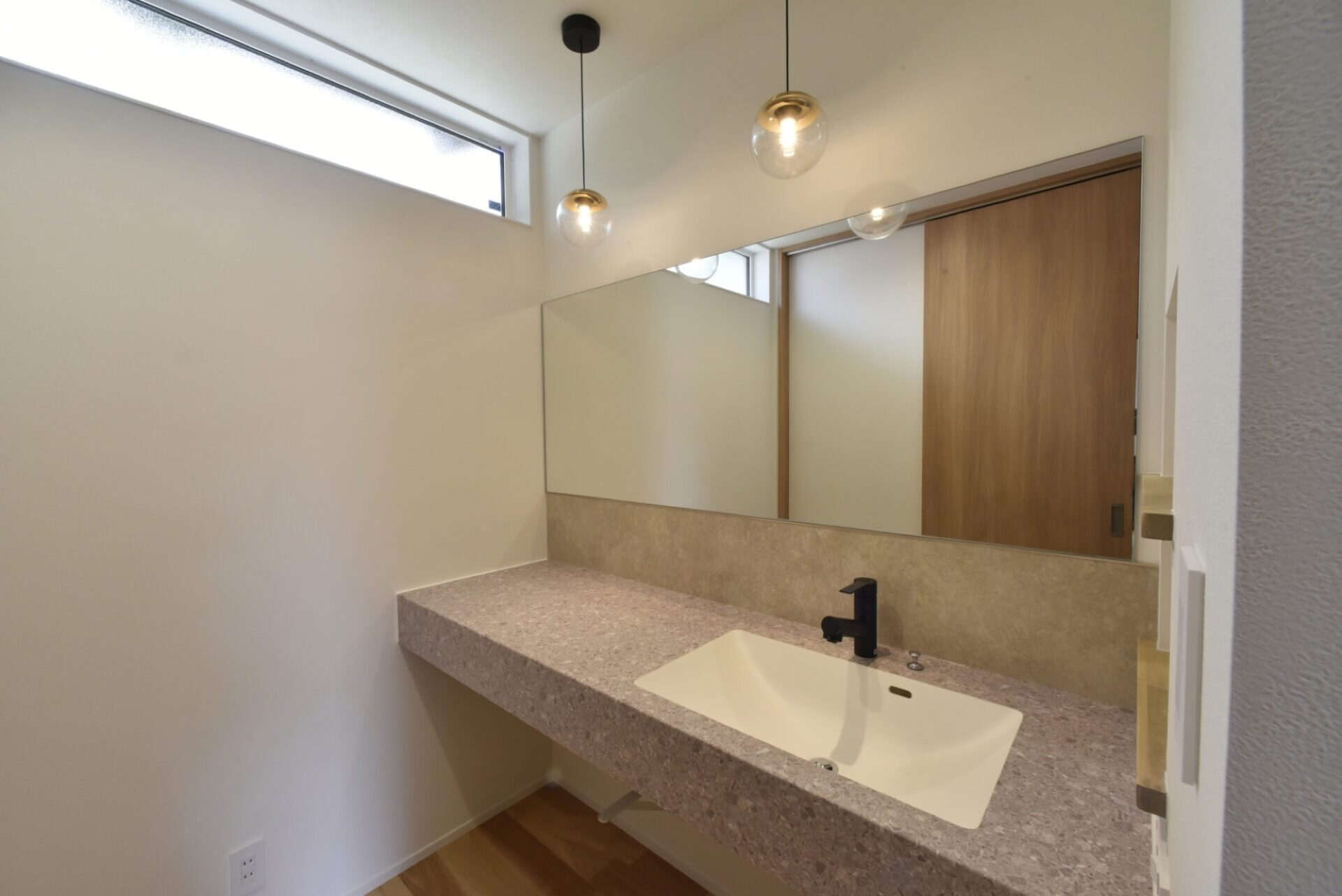 和と洋が調和した平屋の住まい