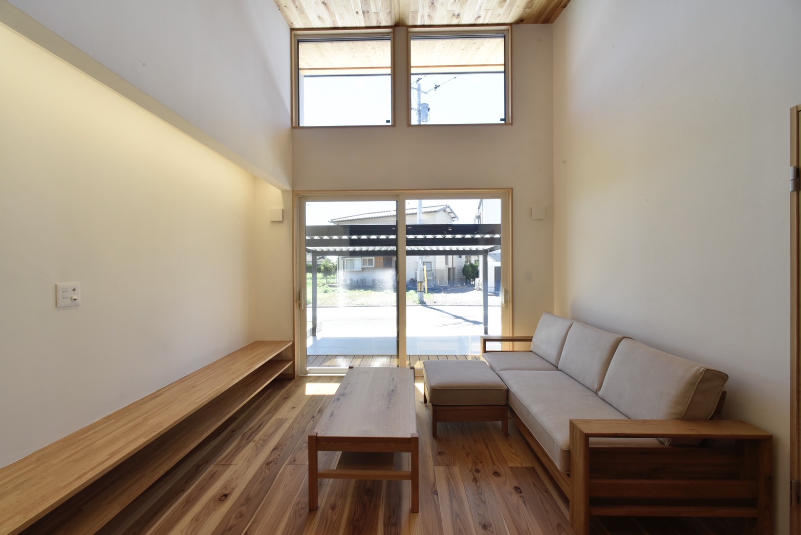 ダブル断熱で冬暖かく夏涼しい超高性能の平屋