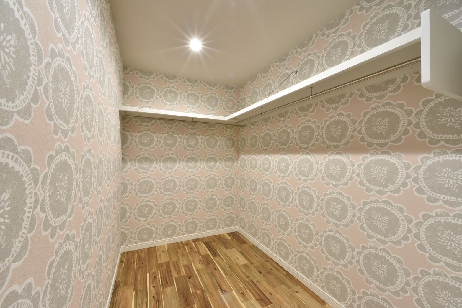 いつも安心してくつろげる北欧風の平屋