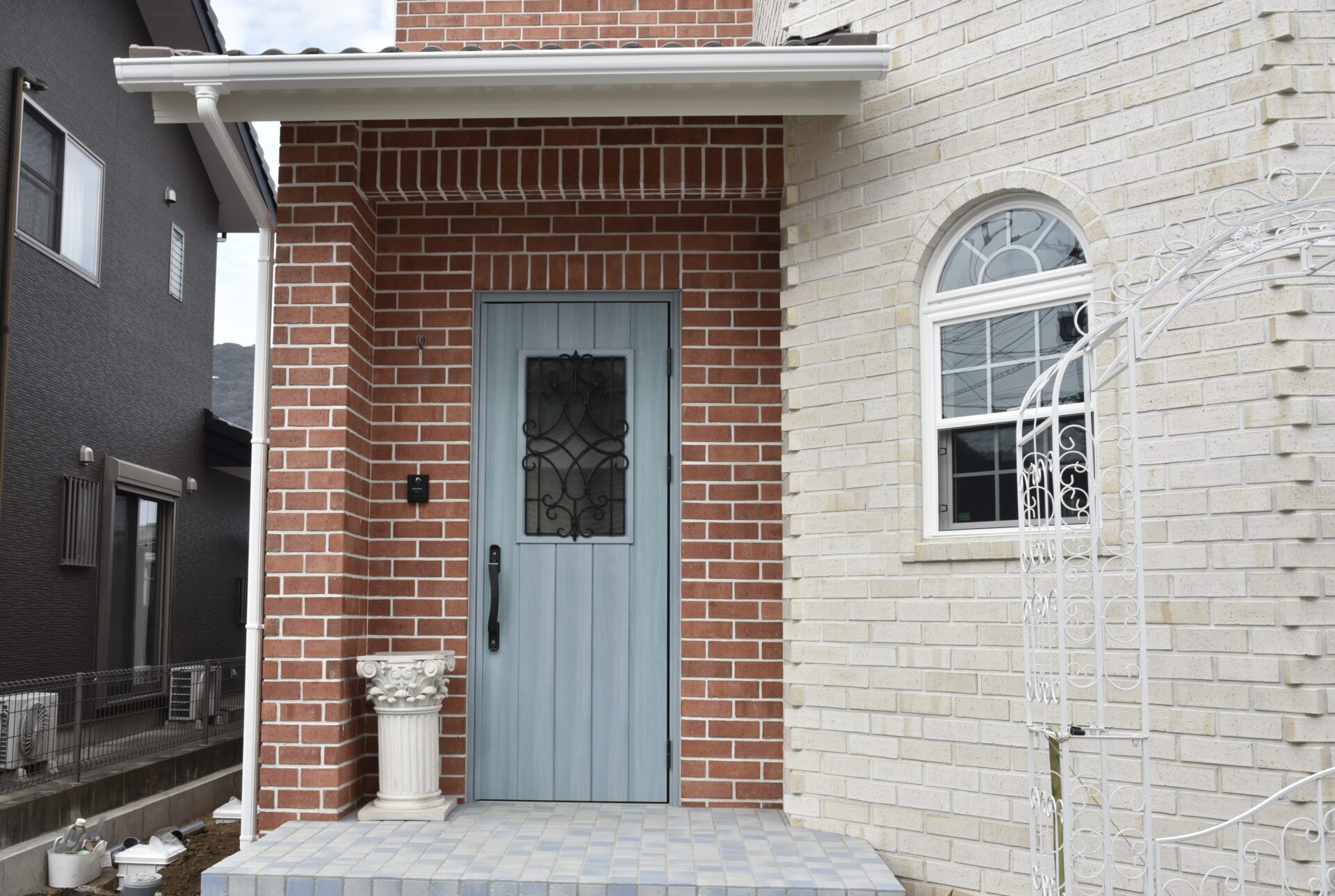 八角形のレンガハウス