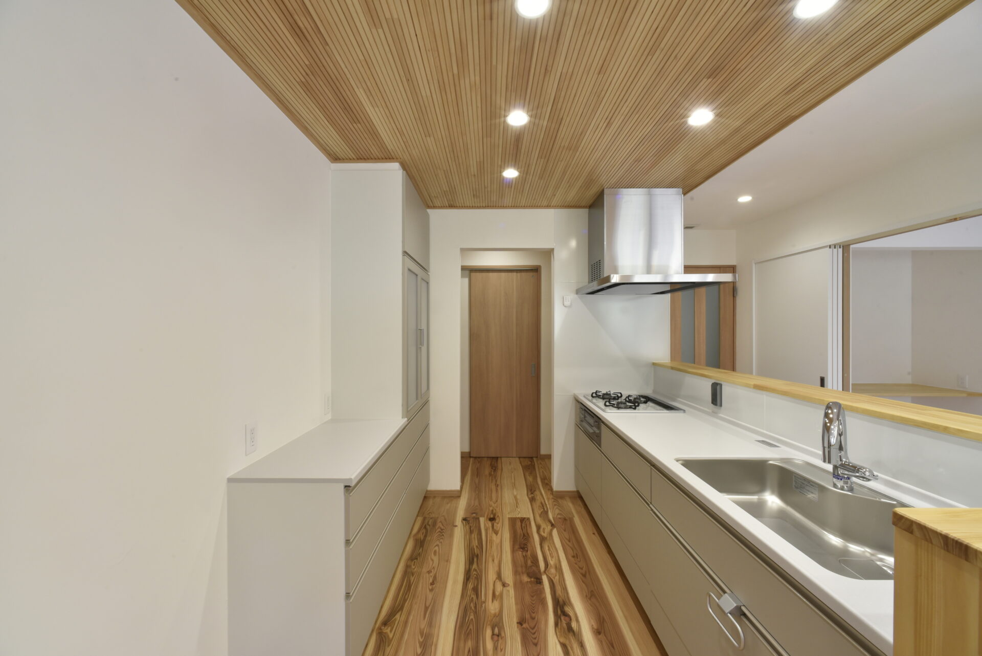 自然とつながる和モダンの家